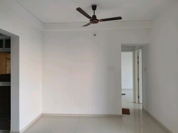 Room in 2 BHK Apartment at Godrej Boulevard, Manjari – for Rent