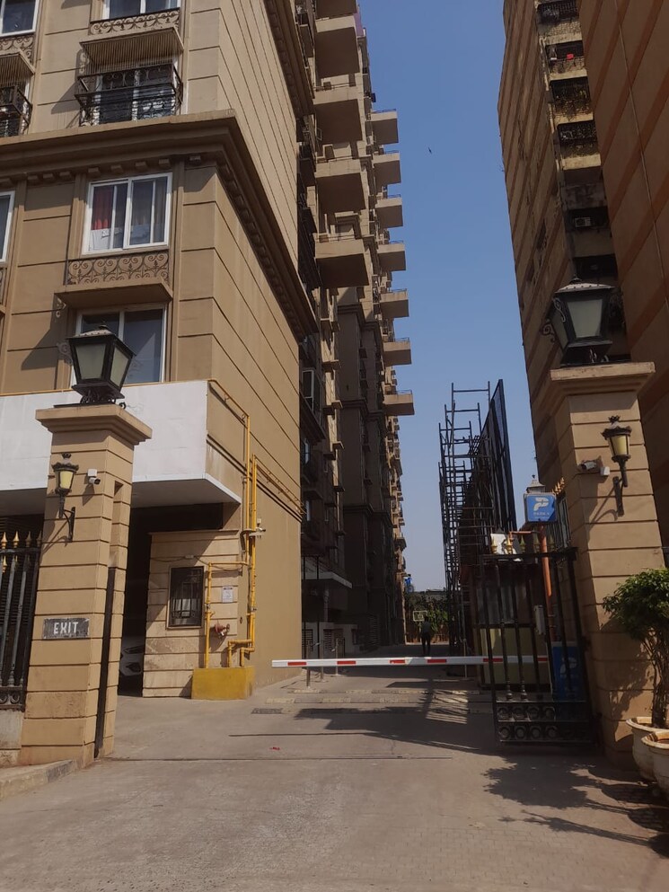 Exterior View, kanakia-paris 3.5 Bedroom 1420 Sq.Ft. Apartment In Bandra East Mumbai 7981517