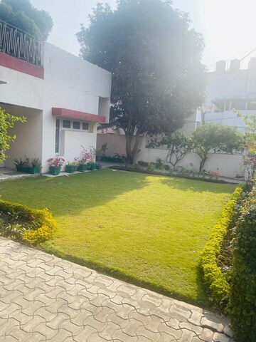 3 BHK Villa – Exterior View View at Sector 19 - for Rent
