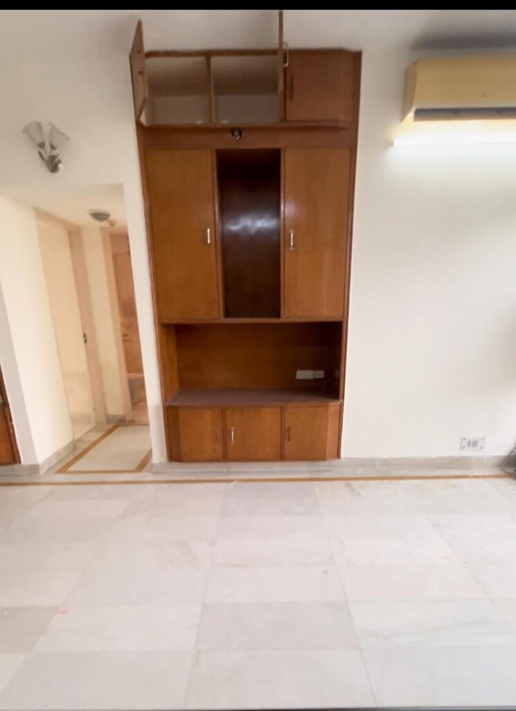 Master Bedroom, ansal-sushant-estate 2 Bedroom 1100 Sq.Ft. Apartment In Sector 52 Gurgaon 7981641