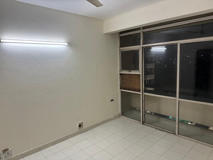 Room, ansal-sushant-estate 2 Bedroom 1100 Sq.Ft. Apartment In Sector 52 Gurgaon 7981641