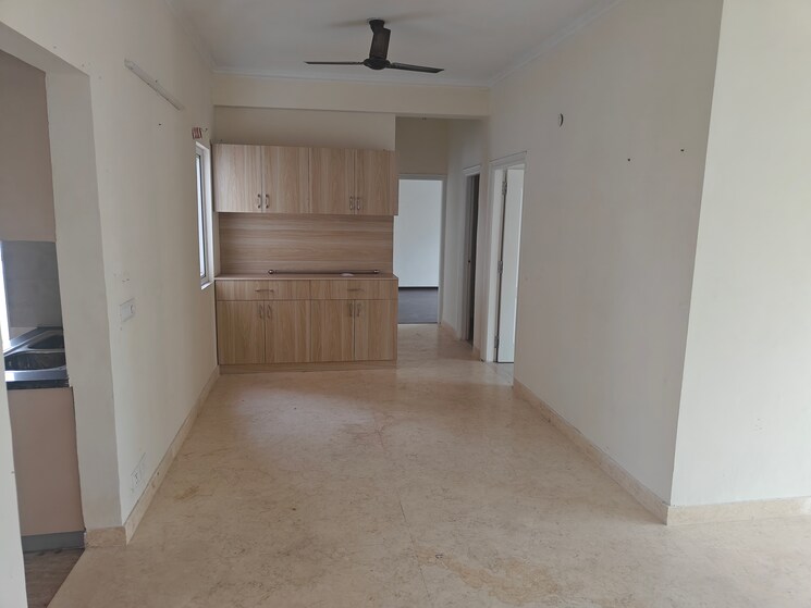 Room, shree-vardhman-victoria 3.5 Bedroom 1950 Sq.Ft. Apartment In Sector 70 Gurgaon 7981671