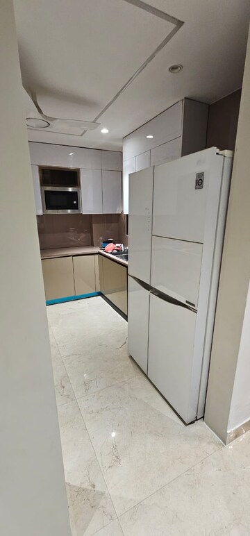 Kitchen in 3 BHK Builder Floor at BPTP Amstoria Country Floor, Sector 102 – for Sale