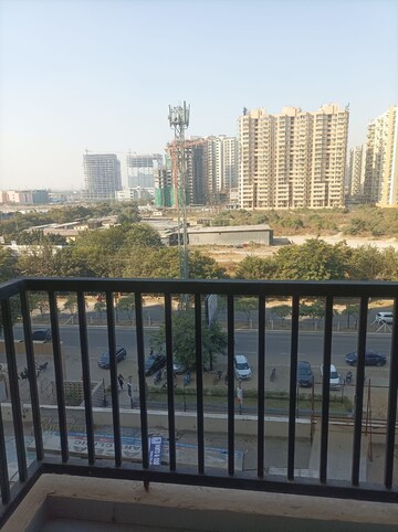 2 BHK Apartment – Exterior View View at Sector 16b Greater Noida - for Rent