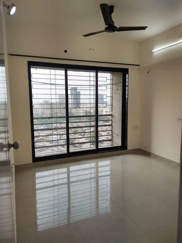 Bedroom in 1 BHK Apartment at Kurla East – for Rent