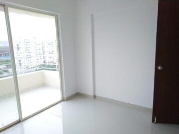 Room in 1 BHK Apartment at Somani Residency, Punawale – for Rent
