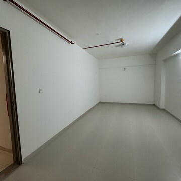 Room in  Office Space at Bhandup Industrial Area – for Rent
