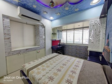 Bedroom in 2 BHK Apartment at Suncity Complex, Powai – for Rent