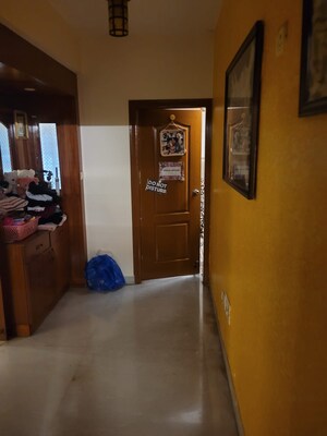 Living Room in 3 BHK Apartment at H.M.Astoria, Benson Town – for Sale