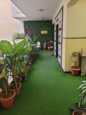 Balcony in 3 BHK Apartment at H.M.Astoria, Benson Town – for Sale