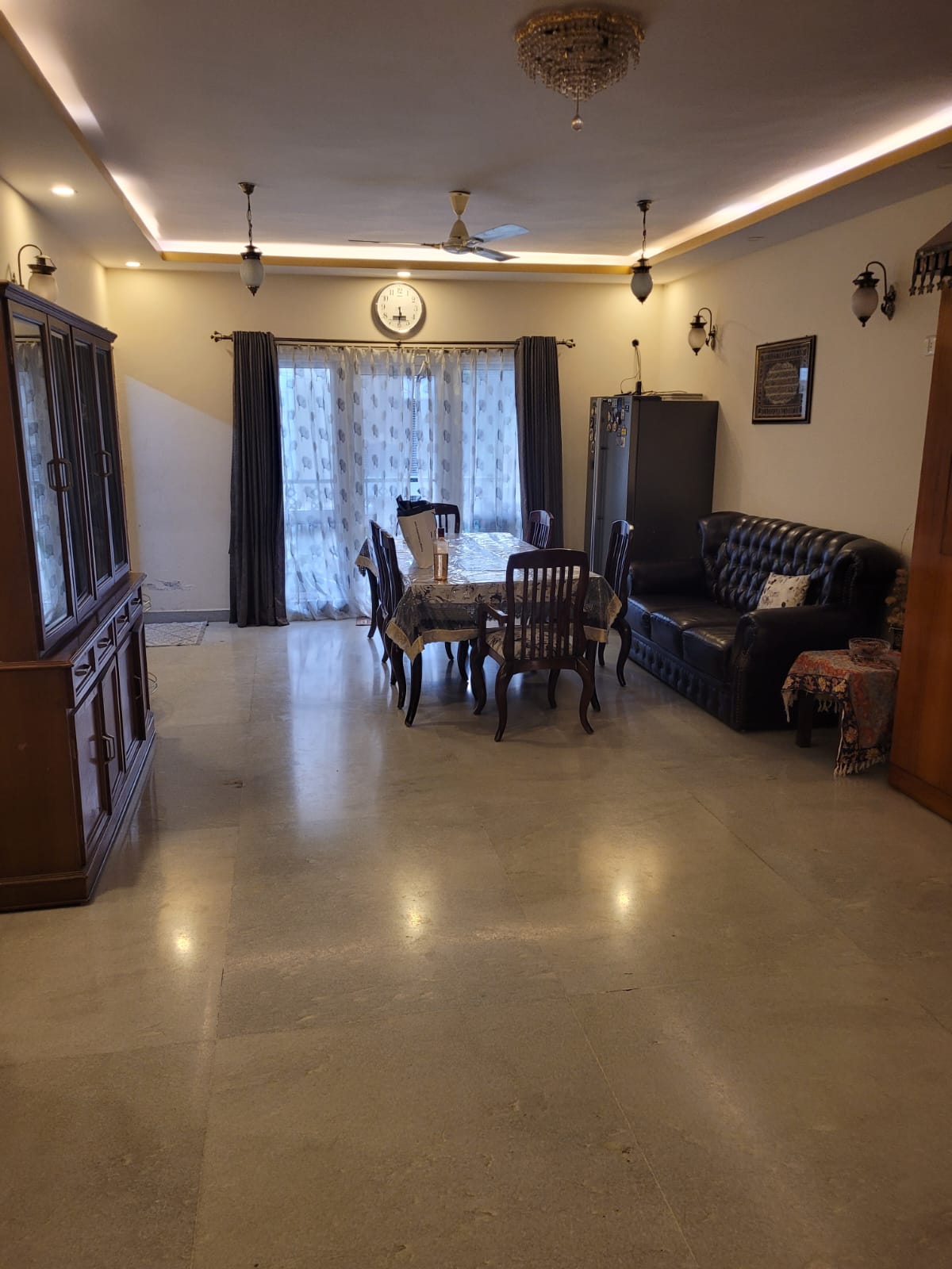 3 BHK + Servant Room Apartment For Sale in H.M.Astoria