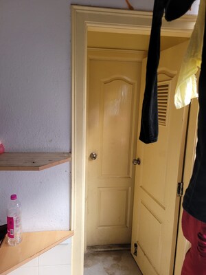 Master Bedroom in 3 BHK Apartment at H.M.Astoria, Benson Town – for Sale