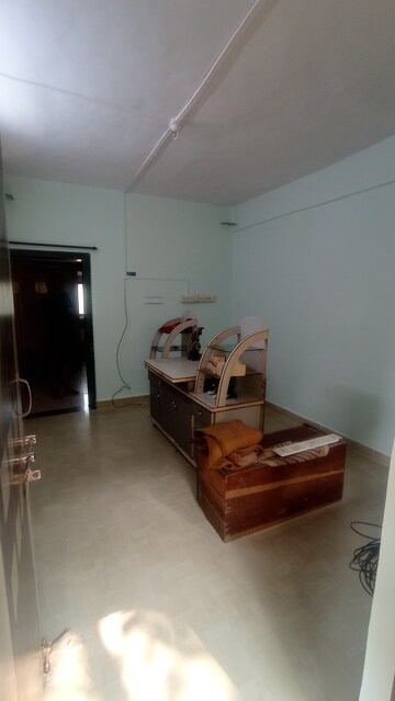 Master Bedroom in Studio Apartment at Dombivli West – for Sale