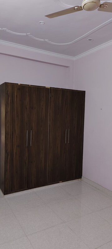 Bedroom in 2 BHK Independent House at Gomti Nagar – for Rent