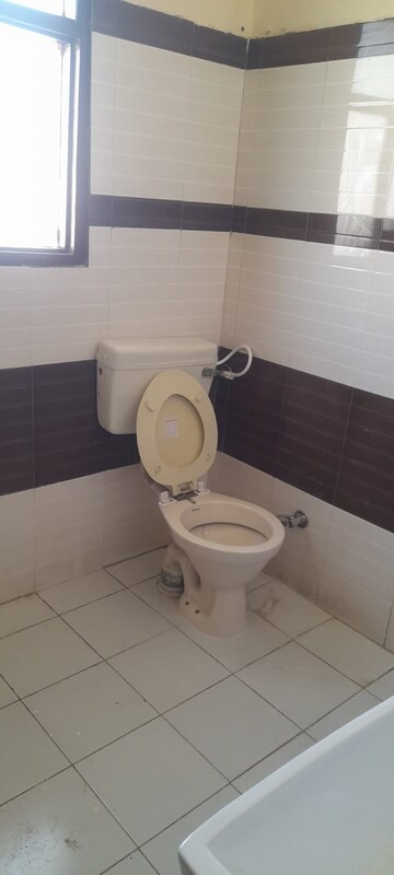 Attached Bathroom in 2 BHK Apartment at Peer Mucchalla – for Rent