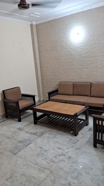 1 BHK Builder Floor For Rent in Kalkaji