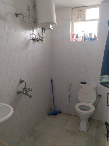 Master Bedroom in 1 BHK Builder Floor at Hsr Layout – for Rent
