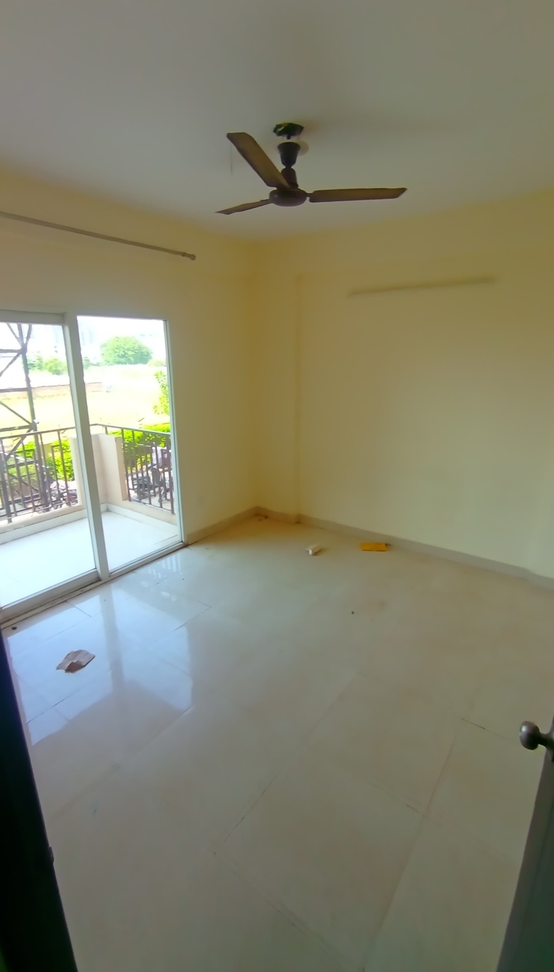 2 BHK + Study Room Apartment For Sale in Signature Global Orchard Avenue