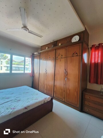 Bedroom in 3 BHK Apartment at Milton Apartment Khar Dhanda, Khar Danda – for Rent