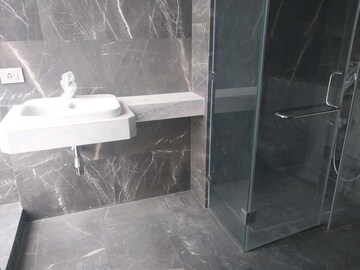 Bathroom in 4 BHK Apartment at Rustomjee Crown, Prabhadevi – for Rent