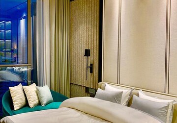 Bedroom in 5 BHK Apartment at Rustomjee Crown, Prabhadevi – for Rent