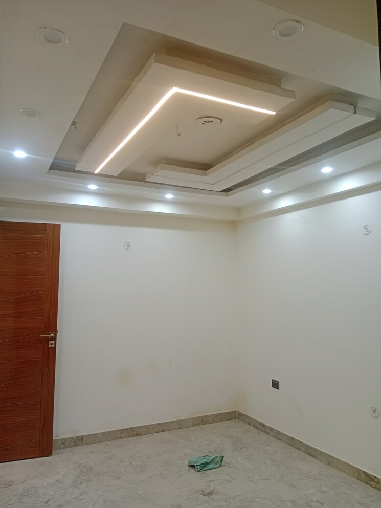 Master Bedroom, sector 73 3 Bedroom 1500 Sq.Ft. Builder Floor In Sector 73 Noida 7982012