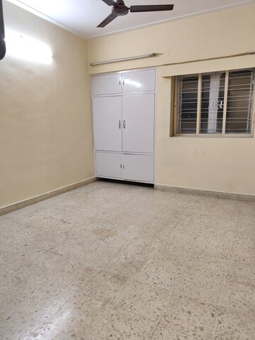 Room in 2 BHK Apartment at Raheja Garden Estate Kokanipada, Kokanipada – for Rent