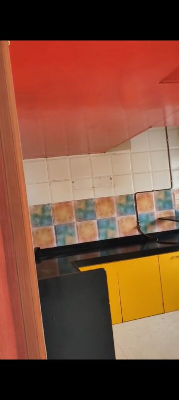 Furnished Amenities in 2 BHK Apartment at Kurla East – for Rent