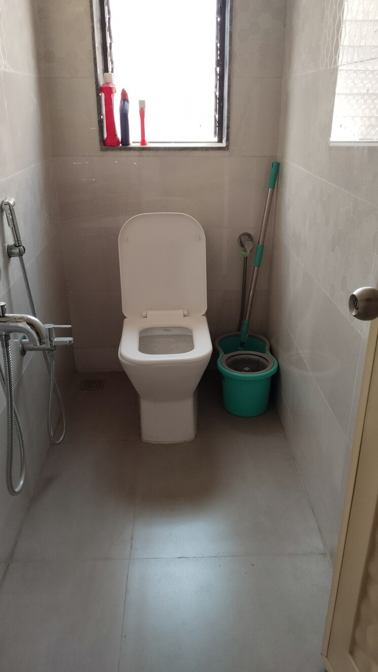 Master Bedroom, kedar-apartment-mahim 2 Bedroom 1000 Sq.Ft. Apartment In Mahim Mumbai 7982186