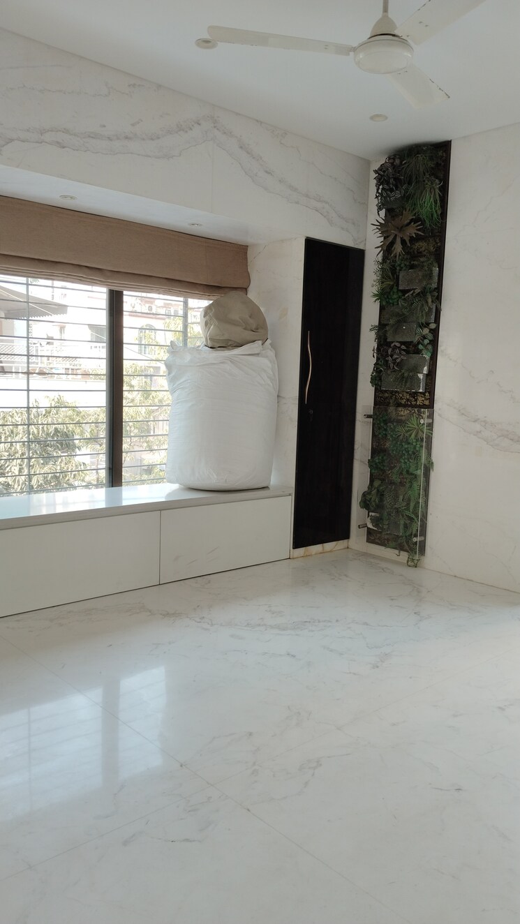 Room, unispace-samruddhi-chs-ltd 3 Bedroom 1075 Sq.Ft. Apartment In Dadar West Mumbai 7982198