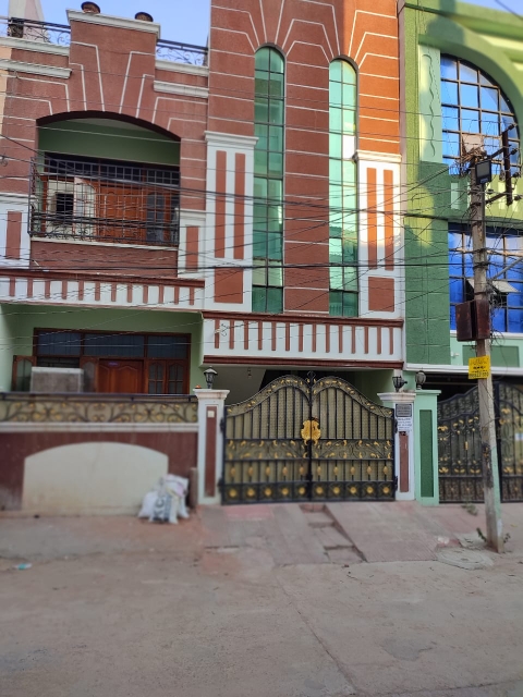 6+ BHK + Study Room Independent House For Sale in Toli Chowki 