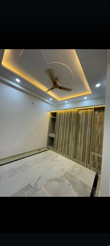 Balcony in 3 BHK Builder Floor at Kshitij Complex Vaishali, Vaishali Sector 4 – for Sale