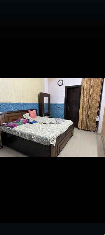 Bedroom in 3 BHK Builder Floor at Divyansh Onyx, Gyan Khand – for Sale