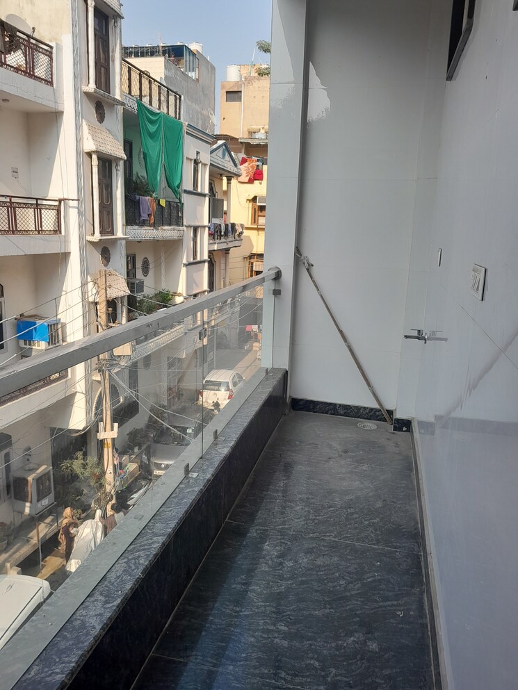 Master Bedroom, rohini sector 11 2 Bedroom 52 Sq.Mt. Builder Floor In Rohini Sector 11 Delhi 7982288