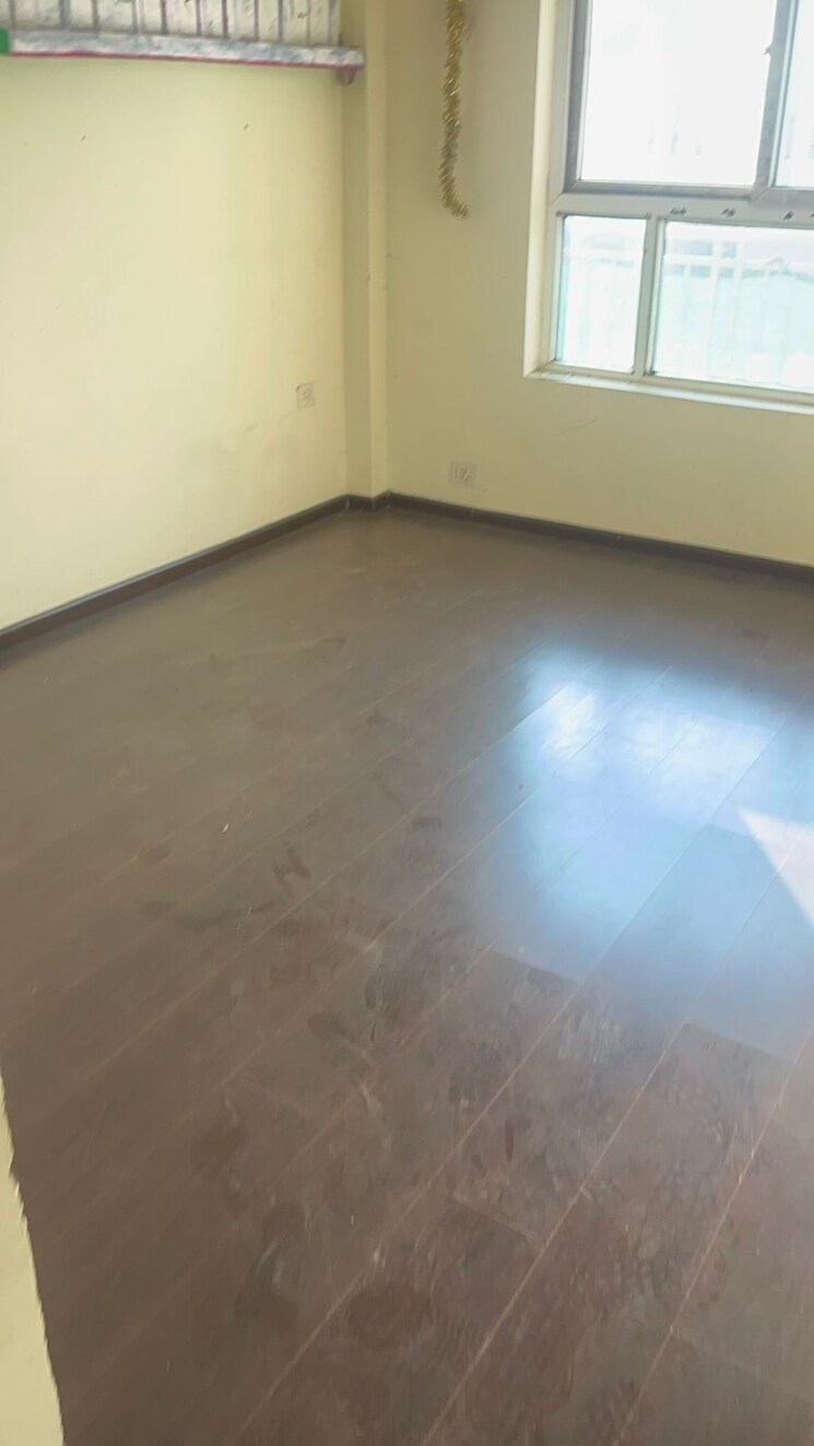 Room, terra-lavinium 3 Bedroom 740 Sq.Ft. Apartment In Sector 75 Faridabad 7982350