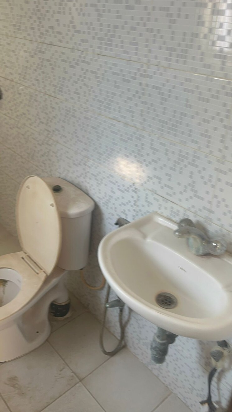 Bathroom, terra-lavinium 3 Bedroom 740 Sq.Ft. Apartment In Sector 75 Faridabad 7982350