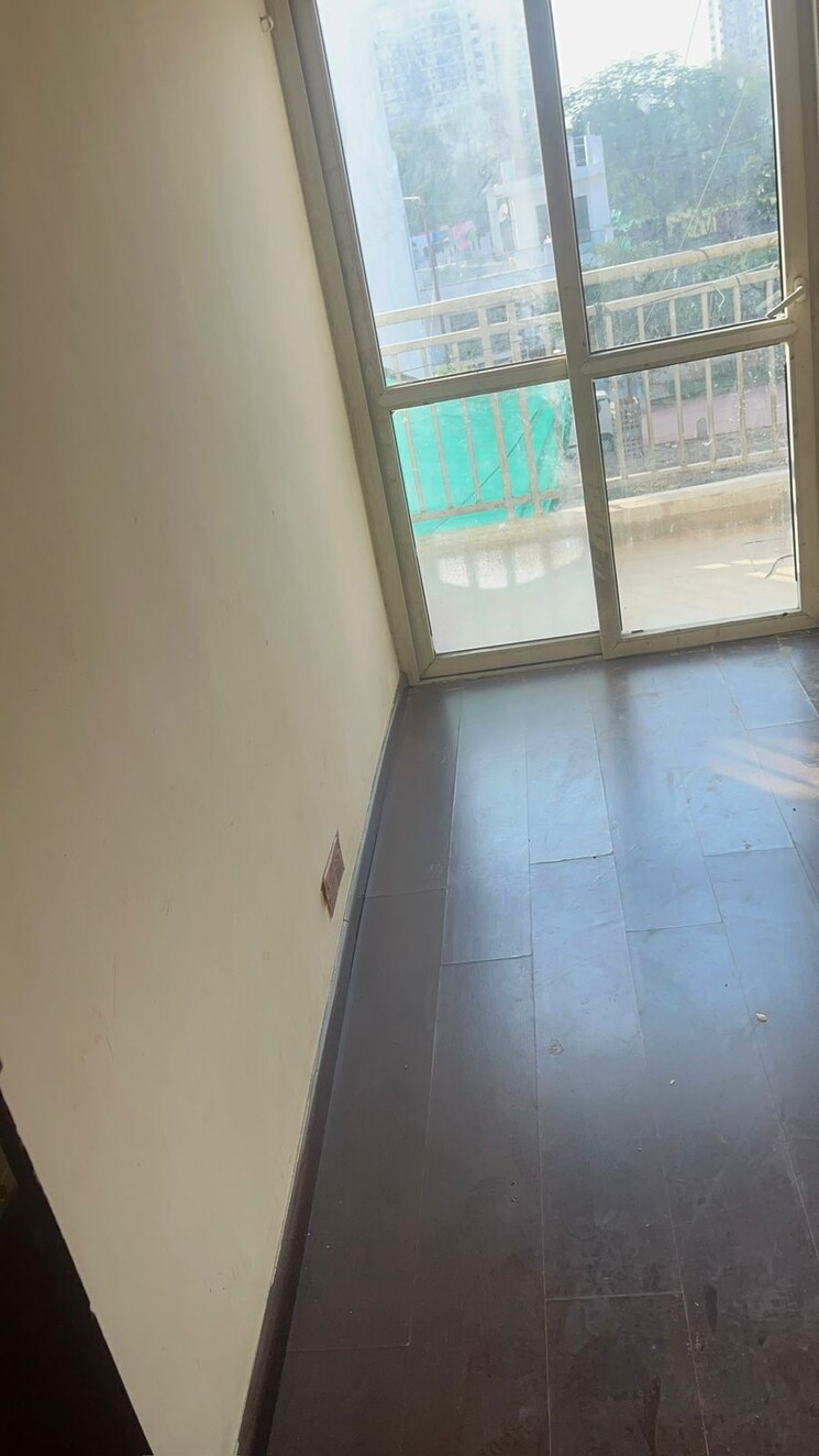 Room, terra-lavinium 3 Bedroom 740 Sq.Ft. Apartment In Sector 75 Faridabad 7982352