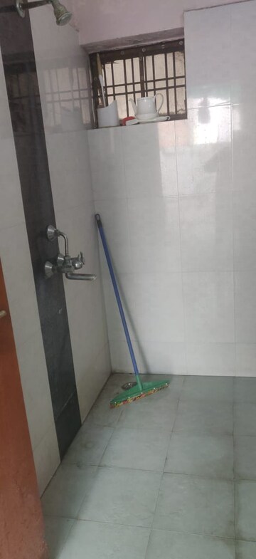 Bathroom in 2 BHK Independent House at Gomti Nagar – for Rent