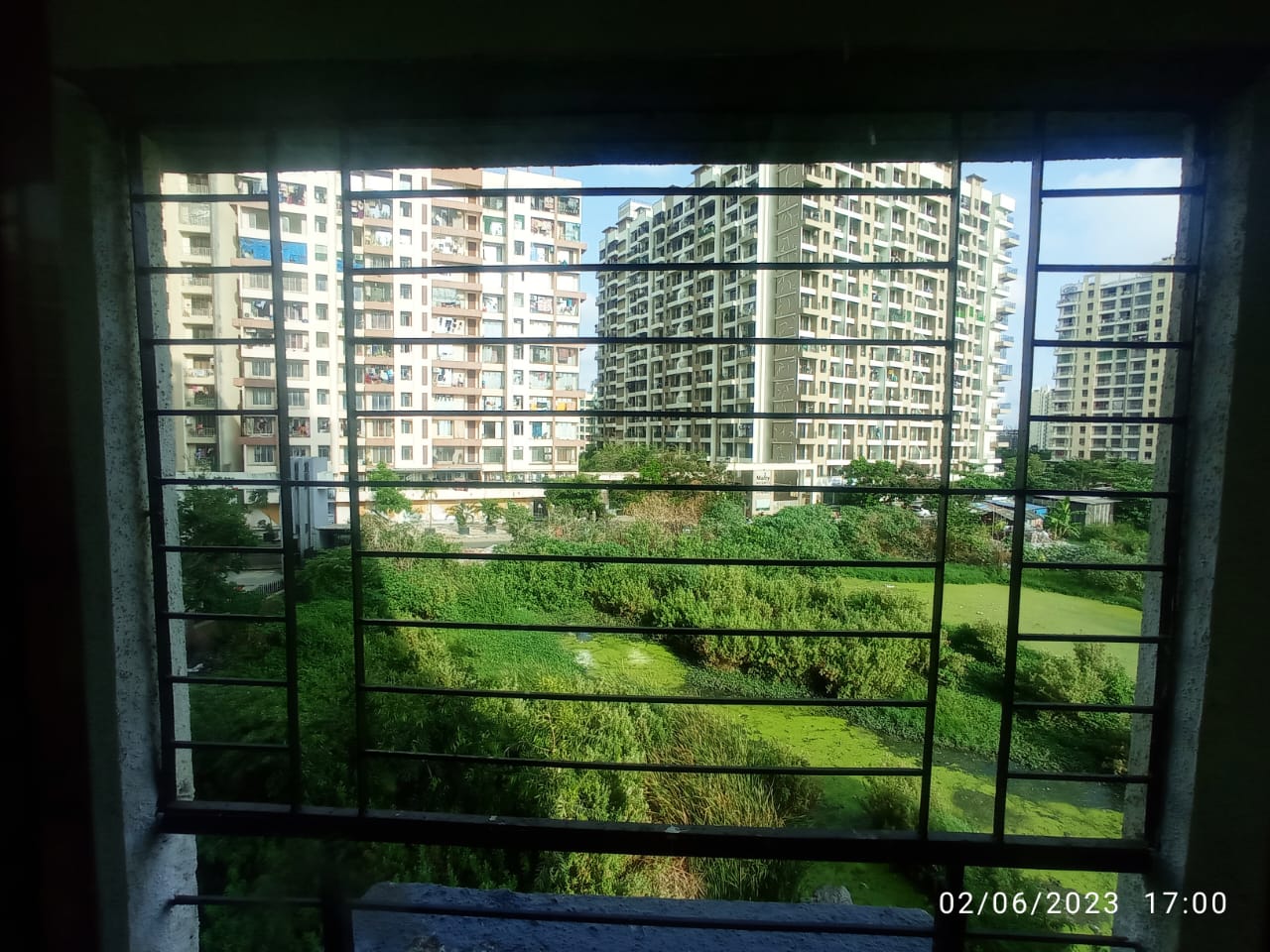 1 BHK + Study Room Apartment For Sale in Cosmos Legend