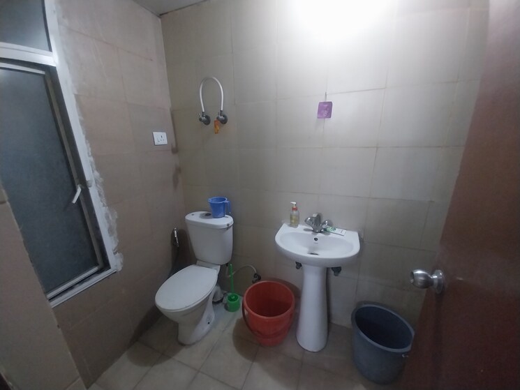 Master Bedroom, mahagun-mywoods 2 Bedroom 1000 Sq.Ft. Apartment In Sector 16c Greater Noida Greater Noida 7982405