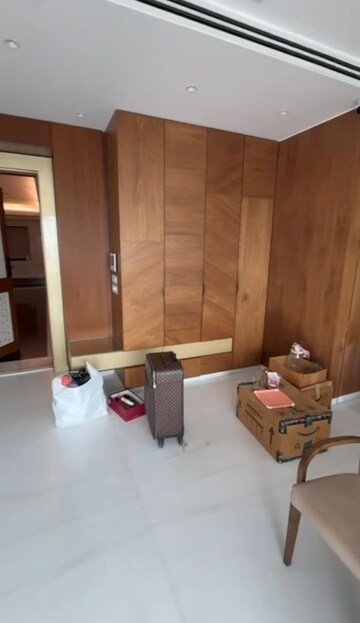 Living Room in 4 BHK Apartment at Indiabulls Blu, Worli – for Rent