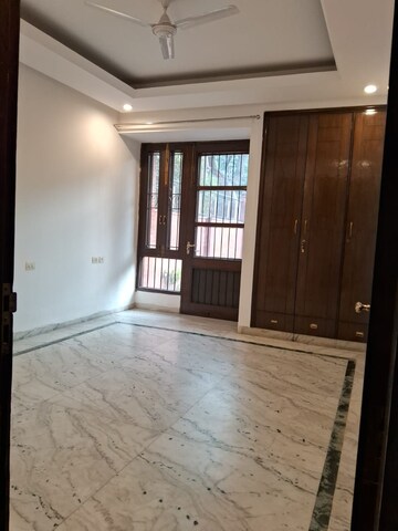 Master Bedroom in 3 BHK Apartment at Emaar MGF Emerald Hills, Sector 65 – for Rent