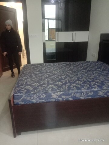 Bedroom in 2 BHK Builder Floor at Sector 9 – for Rent