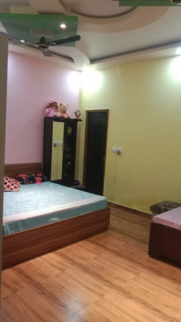 Bedroom in 3 BHK Villa at Eldeco Greens Apartment, Gomti Nagar – for Rent