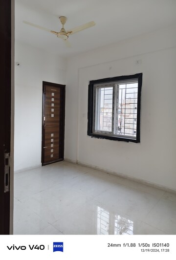 Room in 2 BHK Apartment at Halasuru – for Rent