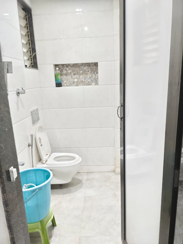 Bathroom, neelsidhi-balaji-angan 1 Bedroom 500 Sq.Ft. Apartment In Kharghar Navi Mumbai 7982617