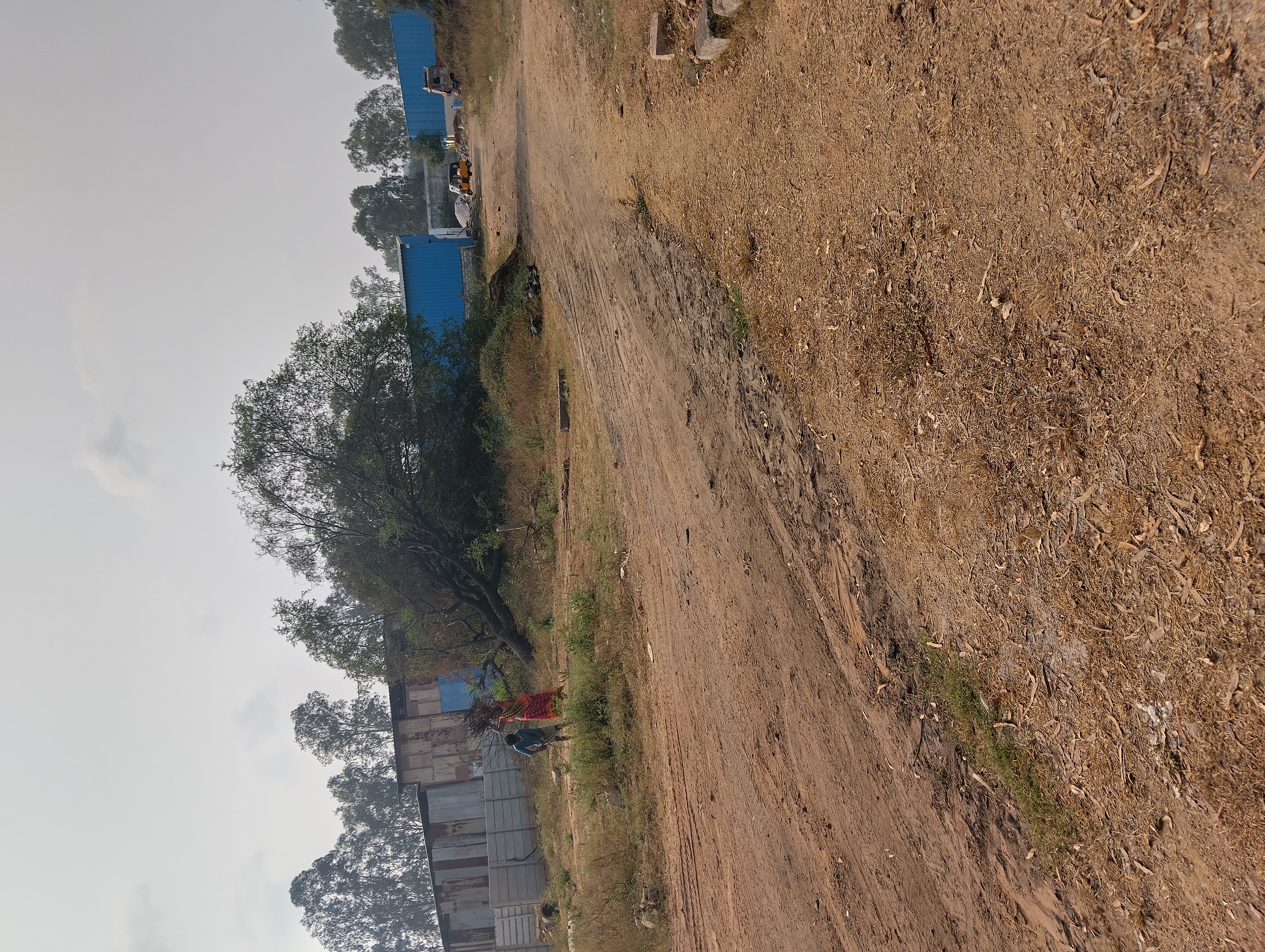 Plot For Sale in Open Flat Sale 220 Square