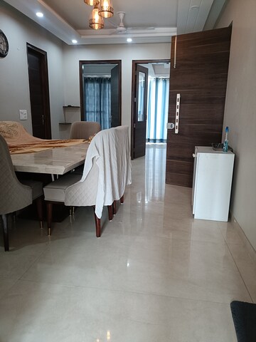 Master Bedroom in 4 BHK Builder Floor at Ansal Plaza Sector-23, Sector 23 – for Rent