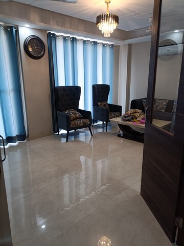 Living Room in 4 BHK Builder Floor at Ansal Plaza Sector-23, Sector 23 – for Rent