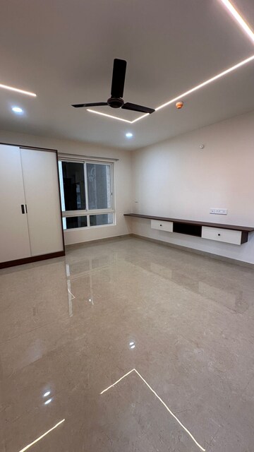 Room in 4 BHK Apartment at Vaibhavi Sai Vaibhavi Valero, Jubilee Hills – for Sale